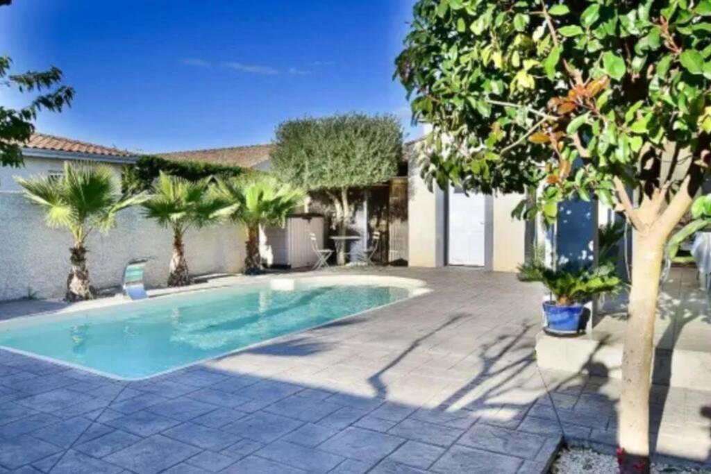 Villa Piscine De La Garrigue Florensac Екстериор снимка